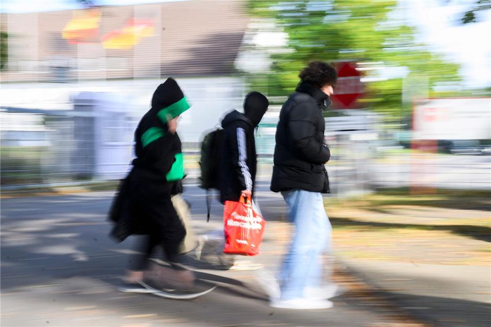 Die meisten Menschen, die Asylbewerberleistungen empfingen, stammten aus der Türkei. (Symbolbild)Julian Stratenschulte/dpa