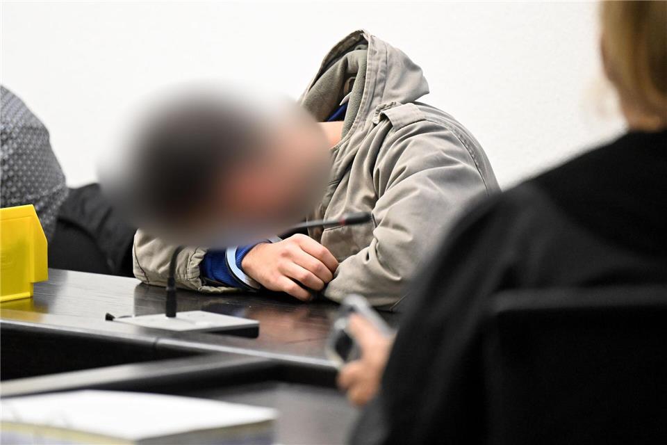 Die meisten Mitglieder der polizeibekannten syrischen Großfamilie sind auf Druck des Landes ausgereist. (Archivbild)Bernd Weißbrod/dpa