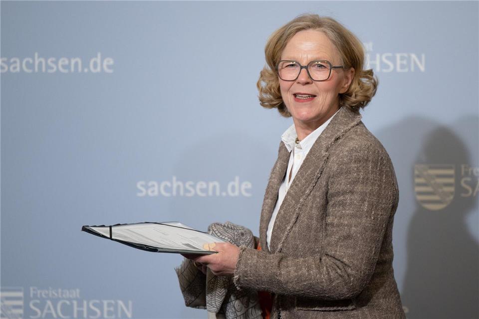 Neue Richtlinie vereinfacht Förderung im ländlichen Raum Die neu gefasste Richtlinie unterstütze Menschen in Dörfern und Kleinstädten bei der Gestaltung ihrer Heimat, sagte Regina Kraushaar (CDU), Ministerin für Infrastruktur und Landesentwicklung. (Archivbild)Sebastian Kahnert/dpa