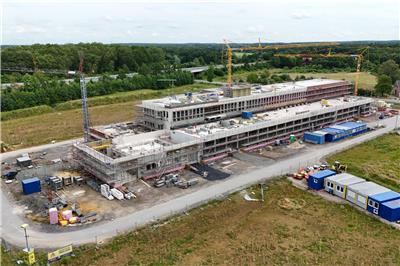 Feuer- und Rettungswache: Arbeiten am Rohbau vor dem Abschluss