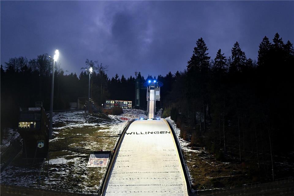 Die neue Trainingsschanze in Willingen soll eine Lücke zwischen Kinder- und Großschanze schließen. (Archivbild)Arne Dedert/dpa