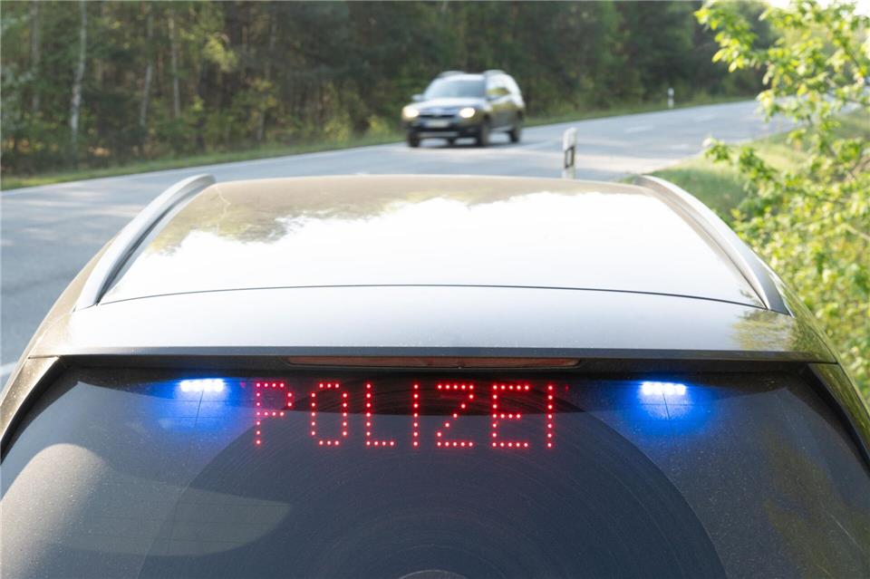Die neue sächsische Polizeieinheit Fahndungsgruppe Grenze ist in die Kritik geraten. (Archivbild)Sebastian Kahnert/dpa