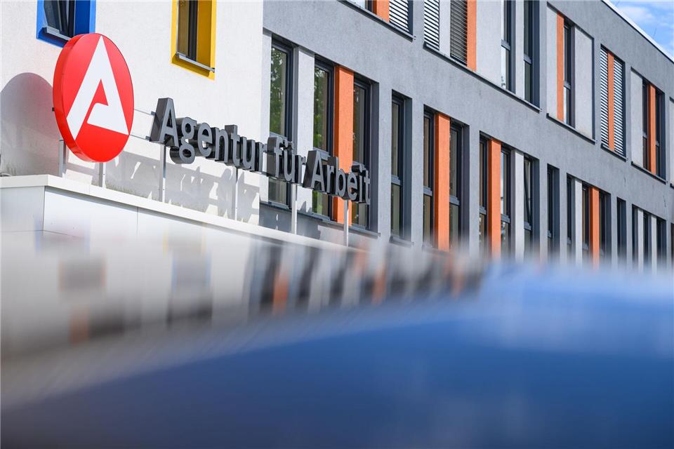 Die rechtzeitige Arbeitsuchendmeldung sichert den Anspruch auf Arbeitslosengeld.Patrick Pleul/dpa