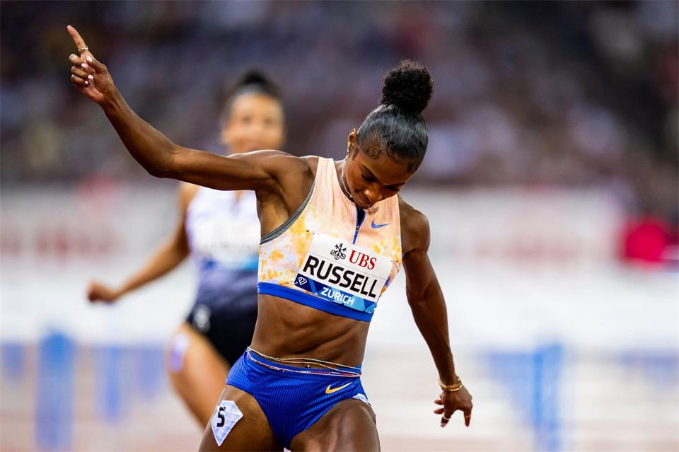 Die schnellste Frau über 100 Meter Hürden: Masai Russell aus den USA.Jean-Christophe Bott/KEYSTONE/dpa
