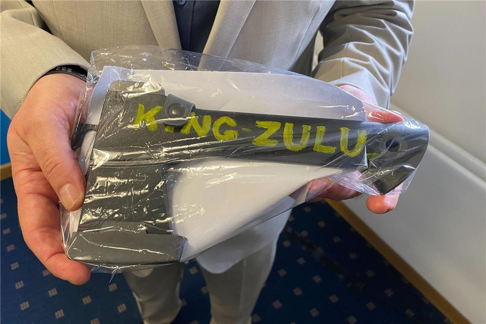 Die schwarze Axt ist das Symbol der „Black Axe“-Organisation. (Archivbild)Britta Schultejans/dpa