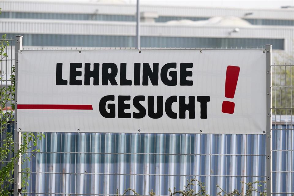Die schwierige Suche nach Auszubildenden ist aus Sicht vieler Unternehmen ein anhaltendes Problem.