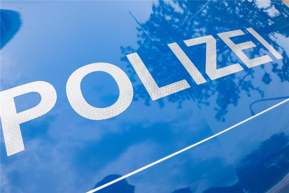 Die toten Küken wurden am Straßenrand gefunden. (Symbolbild)Boris Roessler/dpa