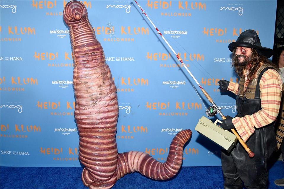 Die vielleicht aufwendigste Verkleidung: Heidi Klum als Wurm - im Jahr 2022. (Archivbild)Evan Agostini/Invision via AP/dpa
