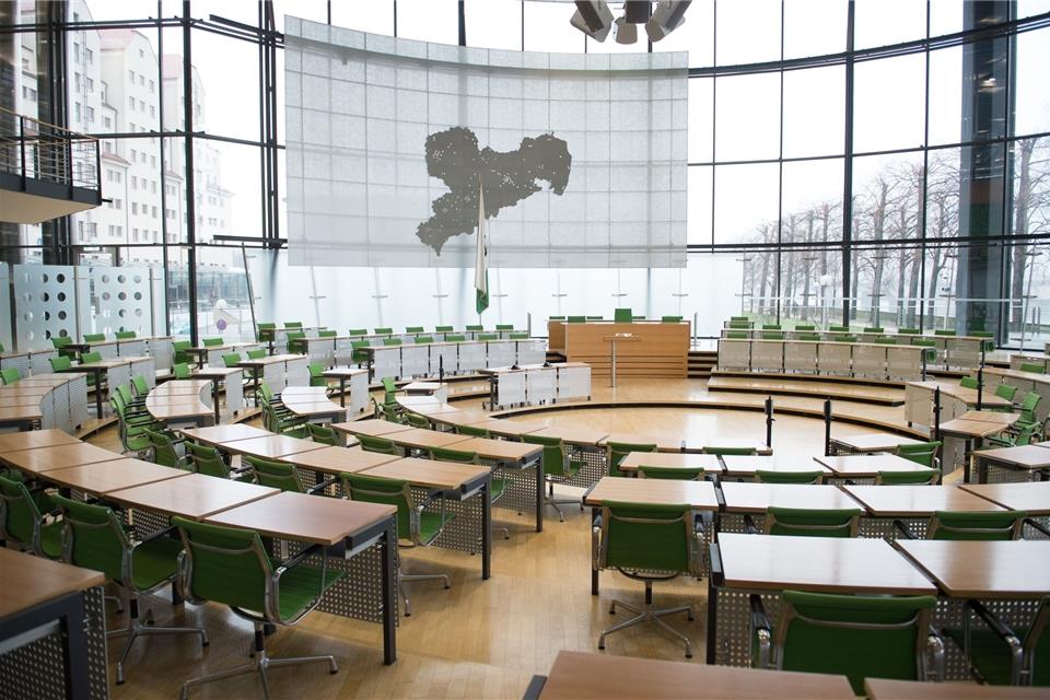 Die vom Wahlleiter zunächst veröffentlichte Sitzverteilung im neuen Landtag ist falsch.