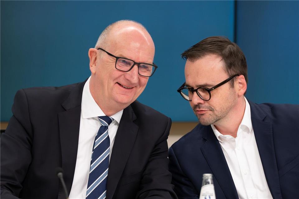 Die zukünftige SPD/CDU-Koalition will in der Verwaltung Kosten einsparen.Soeren Stache/dpa