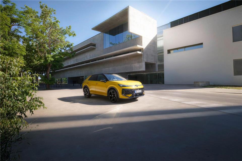Die zweite Generation des T-Roc feiert im September auf der IAA in München Weltpremiere.Volkswagen AG/dpa-tmn