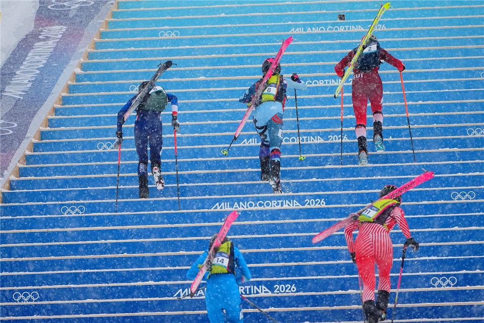 Diese Treppen müssen bewältigt werden.Michael Kappeler/dpa