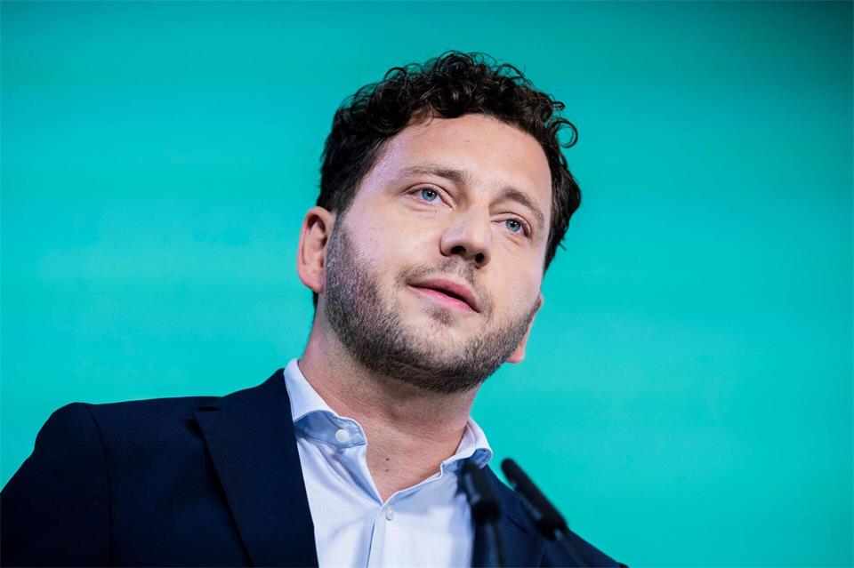 „Diese bisher nicht dagewesene Situation erfordert Flexibilität und Kreativität“, sagt Banaszak.Christoph Soeder/dpa