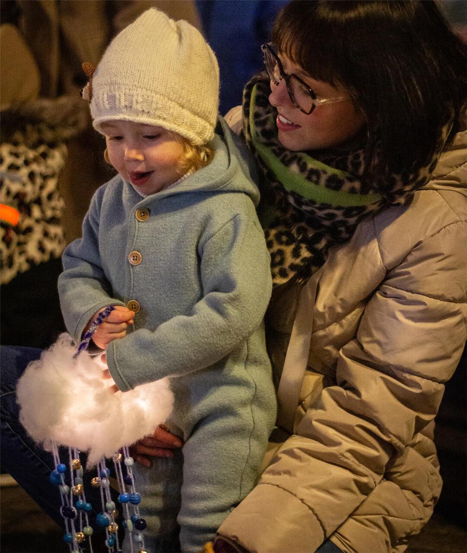 Diese kreative Laterene gab es beim Nikolausumzug in Borken zu sehen. 