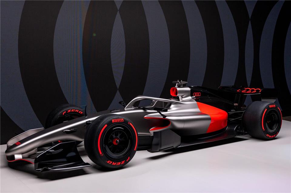 Dieser Audi war nur der Vorgeschmack auf die neue Formel-1-Saison. (Archivbild)Daniel Karmann/dpa