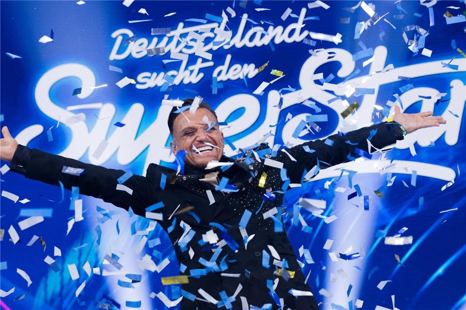 Diesmal im Konfettiregen: Menowin FröhlichRolf Vennenbernd/dpa