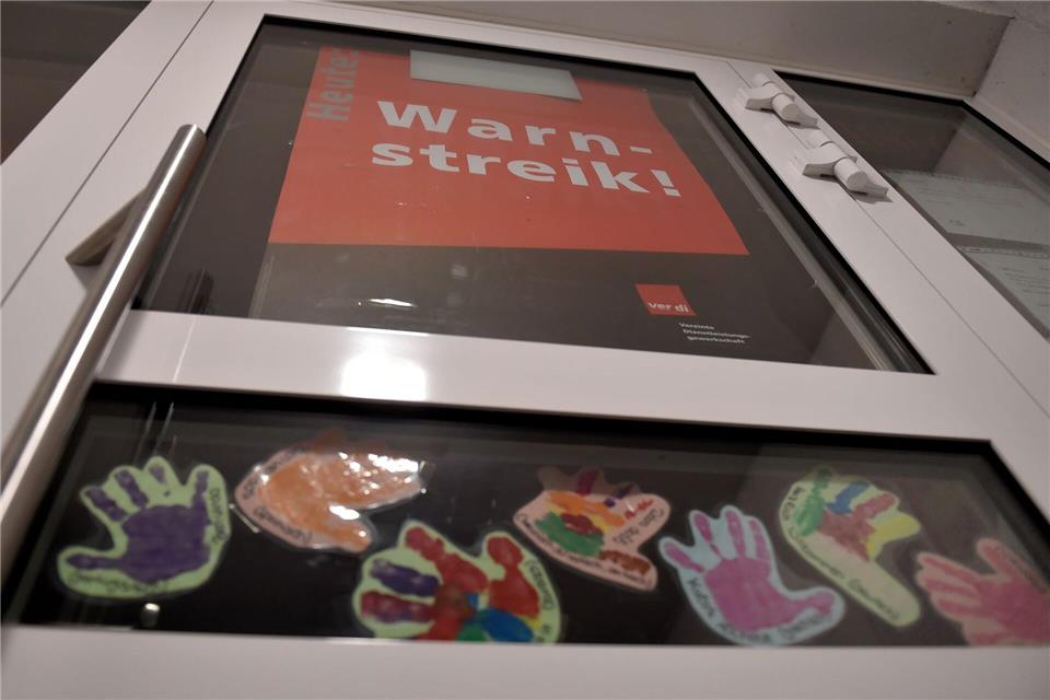 Diesmal soll es ein landesweiter Awo-Warnstreiktag werden. (Archivbild)Caroline Seidel/dpa