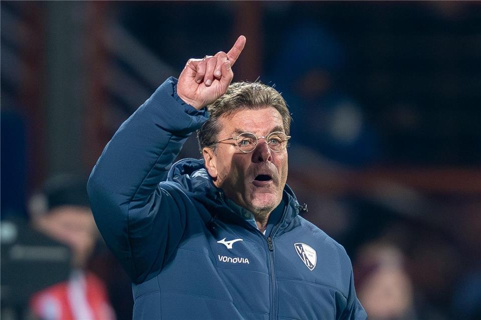 Dieter Hecking holte bei seiner Bochum-Premiere einen Punkt.David Inderlied/dpa