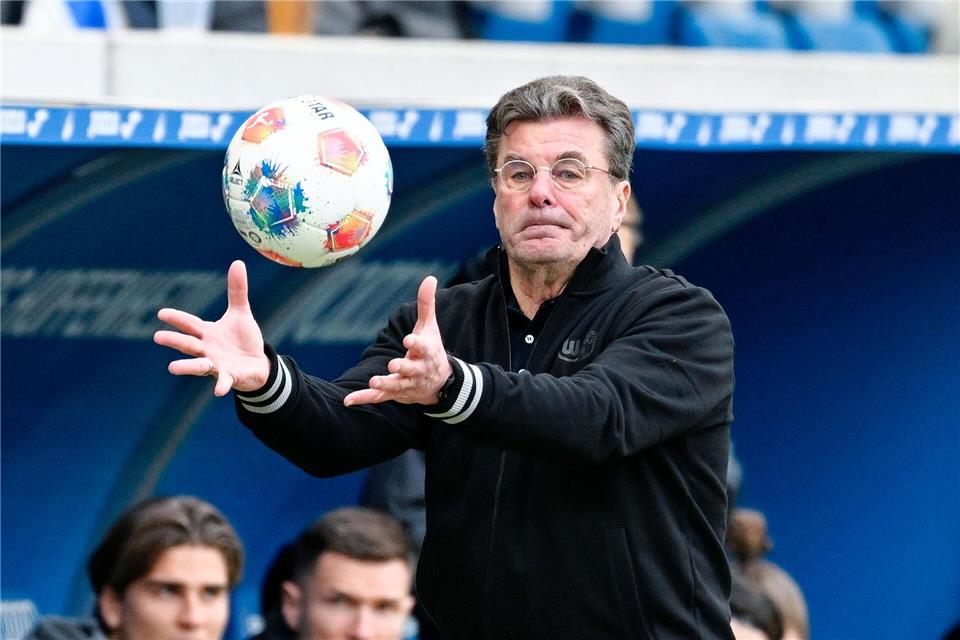 Dieter Hecking war mit dem Punktgewinn zufrieden.Uwe Anspach/dpa