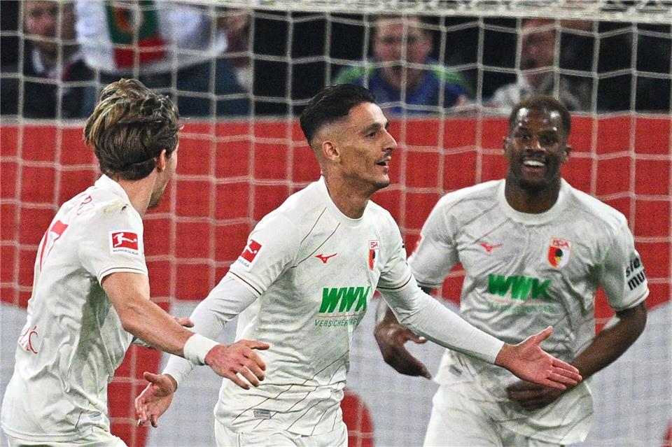 Dimitrios Giannoulis (M) ist Kandidat für die Startelf. (Archivbild)Tom Weller/dpa