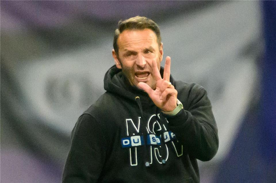 Direkter Aufstieg, Relegation oder nur Platz vier: Dem MSV-Trainer Dietmar Hirsch winken im Drittliga-Showdown drei sehr unterschiedliche Ausgänge. (Archivbild)Robert Michael/dpa