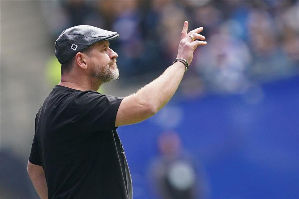 Dirigierte neun Monate beim HSV: Cheftrainer Steffen Baumgart. (Archivbild)Marcus Brandt/dpa