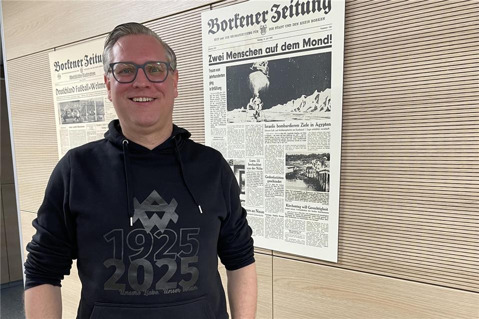 Dirk Langela freut sich auf das Festwochenende im Juni, die Vorbereitungen sind noch in vollem Gange.