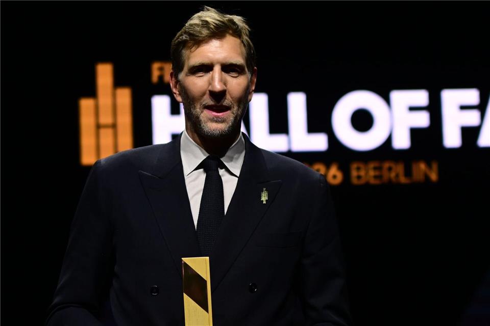 Dirk Nowitzki gehört nun zur Hall of Fame des Weltbasketballs.Sebastian Gollnow/dpa
