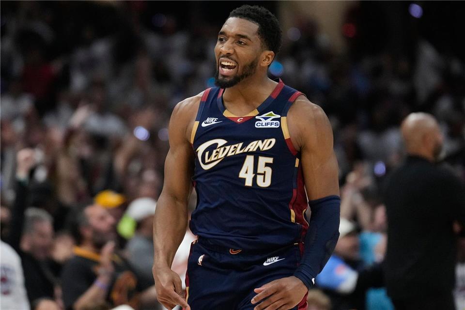 Donovan Mitchell überragte bei den Cavaliers mit 43 Punkten.Sue Ogrocki/AP/dpa