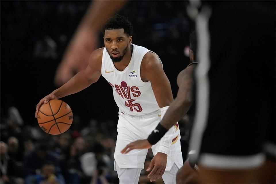 Donovan Mitchell von den Cleveland Cavaliers erzielte 45 Punkte gegen die Brooklyn Nets.