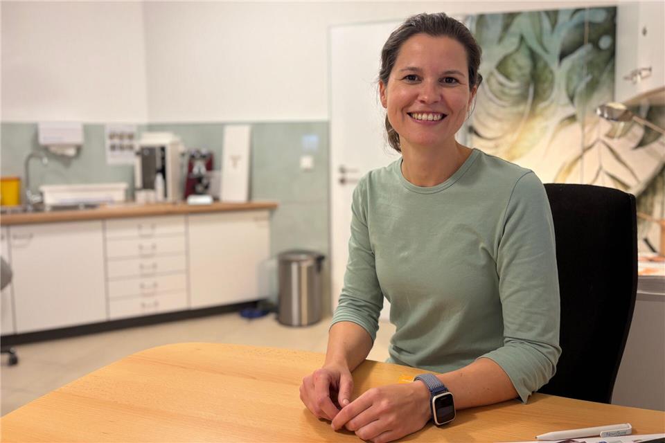 Borken hat wieder drei Frauenärztinnen Dr. Raphaela Ahler in ihrer Praxis am Butenwall.