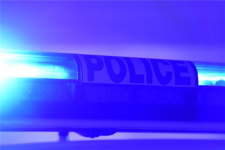 Drei Frauen wurden in der Pariser Metro mit einer Stichwaffe angegriffen. (Archivbild)Patrick Seeger/dpa