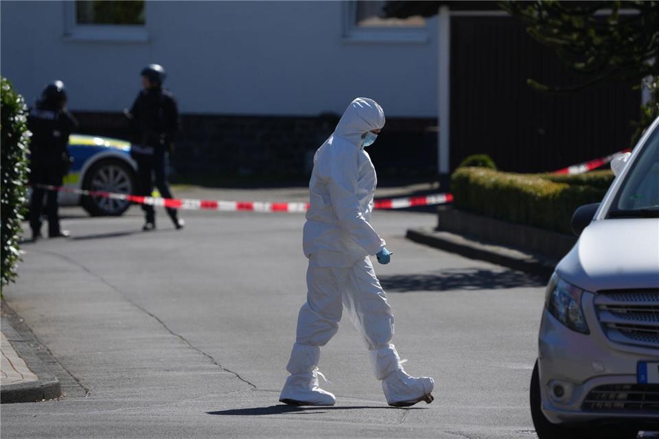 Drei Tote im Westerwald: Polizei ermittelt nach Leichenfund in WeitefeldThomas Frey/dpa