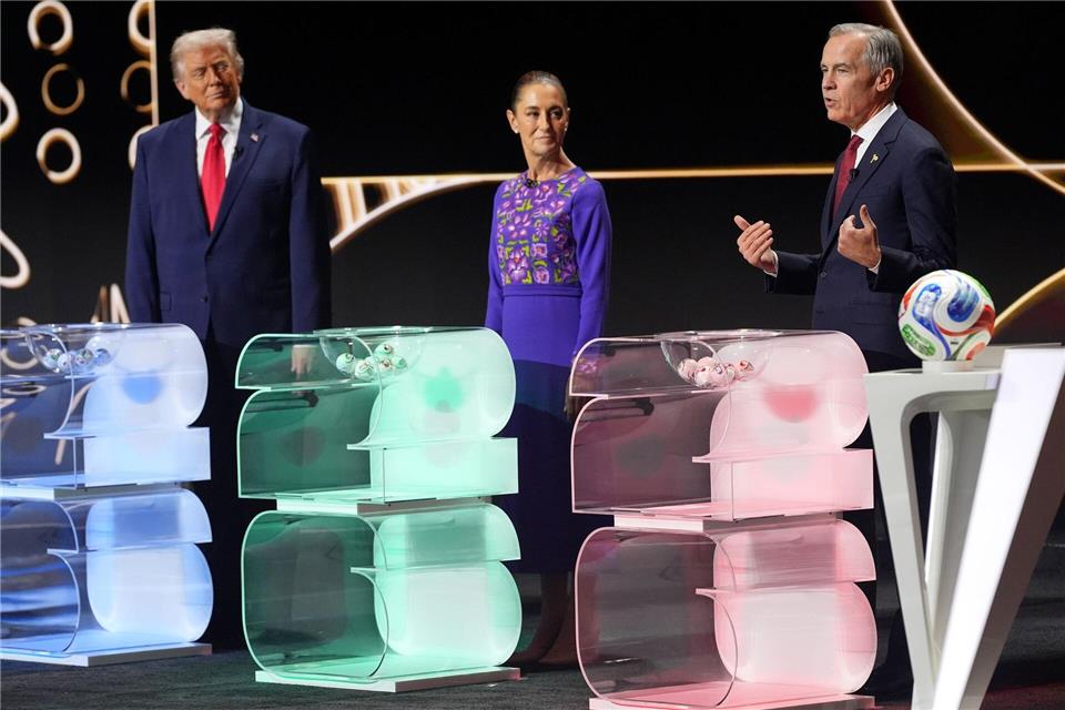 Dreier-Treffen bei FIFA-Veranstaltung Jacquelyn Martin/AP/dpa