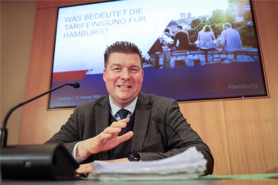 Dressel sieht in dem Abschluss trotz hoher Mehrkosten einen vertretbaren Kompromiss.Christian Charisius/dpa