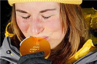 Drittes Gold für Deutschland - Julia Taubitz gewinnt im RodelnMichael Kappeler/dpa