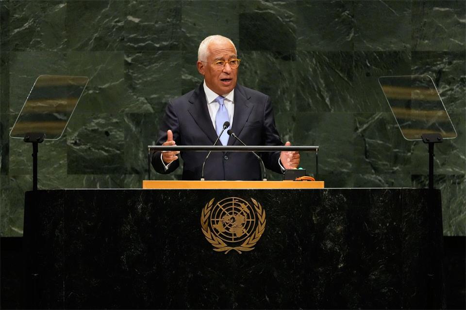„Drohungen und Angriffe gegen den Internationalen Strafgerichtshof, seine Verantwortlichen und seine Beschäftigten sind inakzeptabel“: EU-Ratspräsident António Costa fand in New York deutliche Worte.Seth Wenig/AP/dpa
