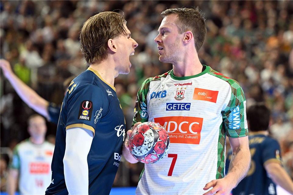 Duell auf Augenhöhe zwischen dem SC Magdeburg und dem Bergischen HC.Federico Gambarini/dpa