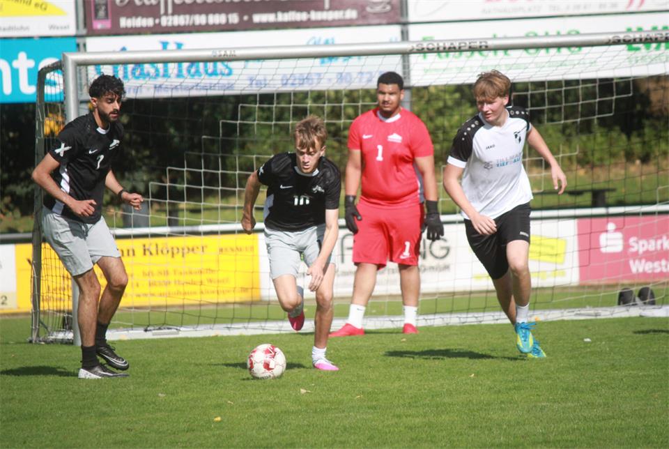 Duell bei der Dorfmeisterschaft in Heiden.