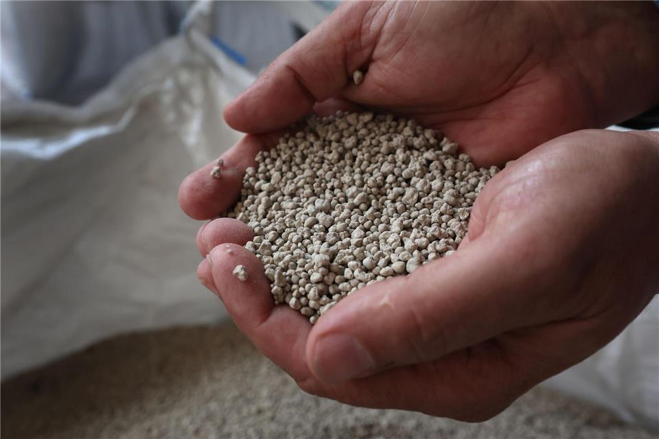 Düngemittel für die Landwirtschaft sind zu sehen, wie es auch in Gera gestohlen worden sind. (Symbolbild)Karl-Josef Hildenbrand/dpa