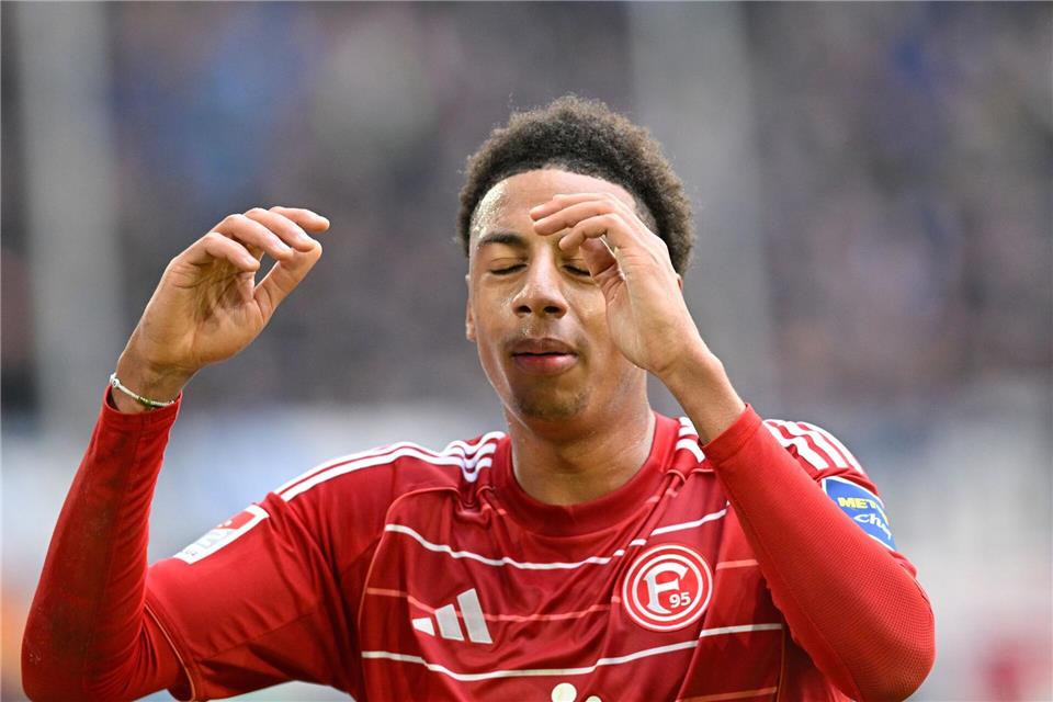 Düsseldorfs Sima Suso wurde vom DFB für ein Spiel gesperrt. (Archivbild)Anke Waelischmiller/dpa