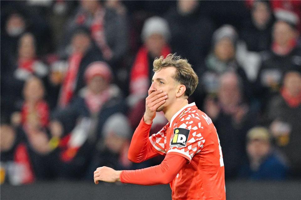 Dumm gelaufen: Nelson Weiper fällt kurz nach Fastnacht krank aus. (Archivbild) Uwe Anspach/dpa