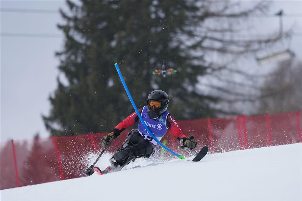 Dynamisch im Stangenwald: Anna-Lena Forster.Evgeniy Maloletka/AP/dpa