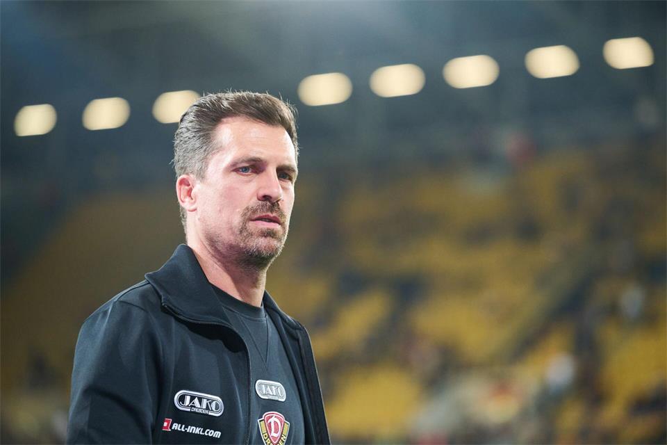Dynamo-Trainer Thomas Stamm. (Archivbild)Robert Michael/dpa