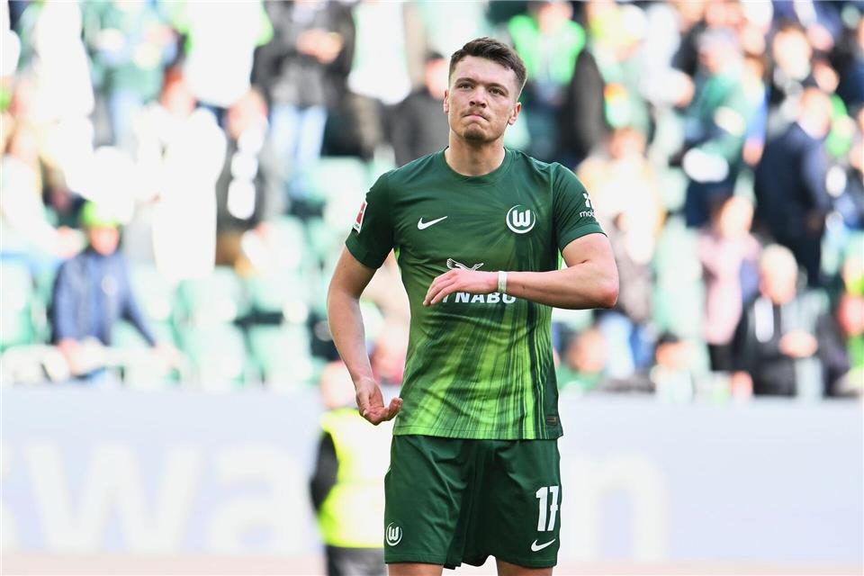 Dzenan Pejcinovic verlässt den VfL Wolfsburg. (Archivbild)Swen Pförtner/dpa