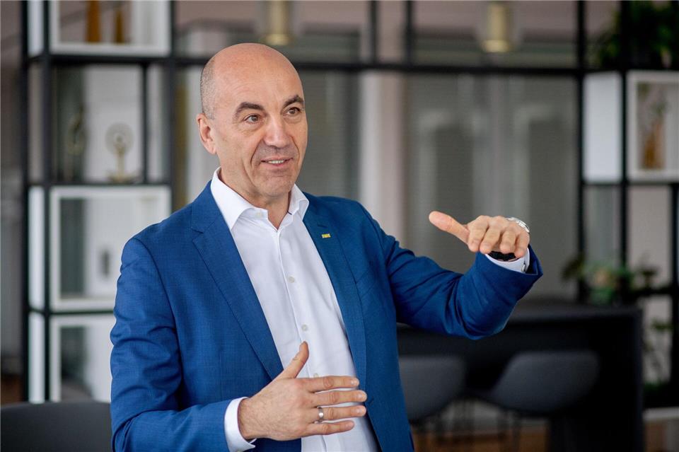 EWE-Chef Stefan Dohler rechnet vorerst nicht mit steigenden Gas-Preisen für Verbraucher. (Archivbild)Hauke-Christian Dittrich/dpa