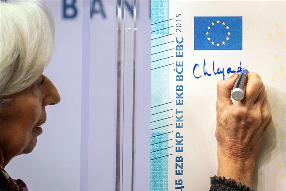 EZB-Präsidentin Christine Lagarde: „Euro-Banknoten sind mehr als ein Zahlungsmittel“Frank Rumpenhorst/dpa