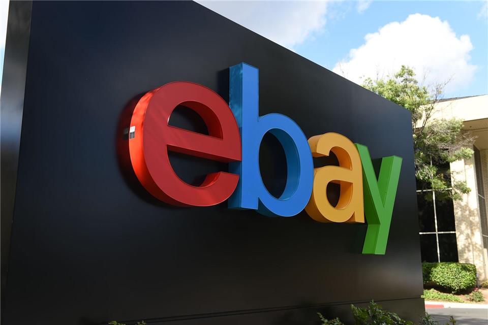 Ebay setzt stark auf die Shopping-Livestreams. (Archivbild)picture alliance / dpa