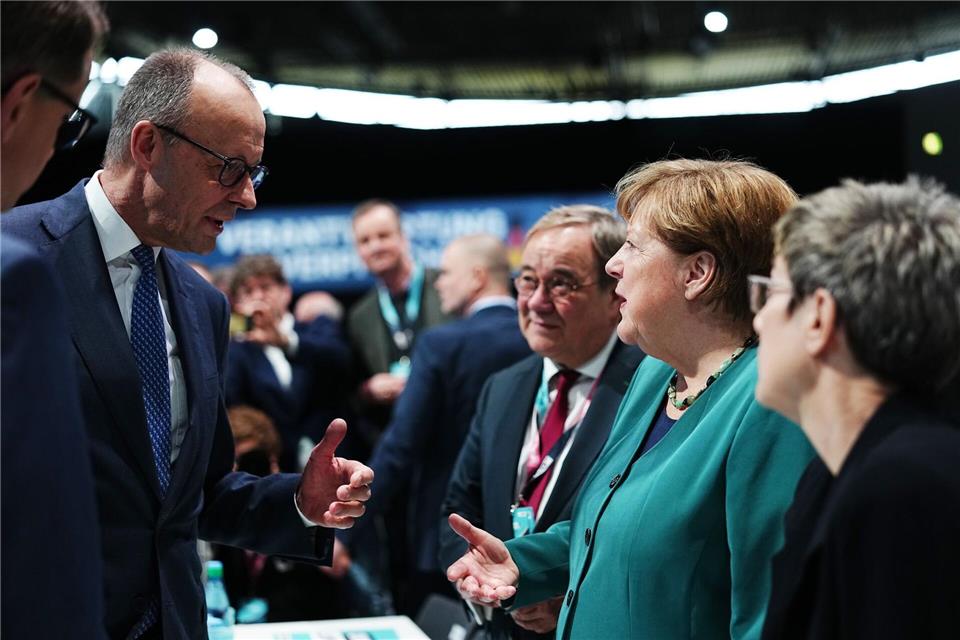 Ehemalige Bundesvorsitzende unter sich.Kay Nietfeld/dpa pool/dpa