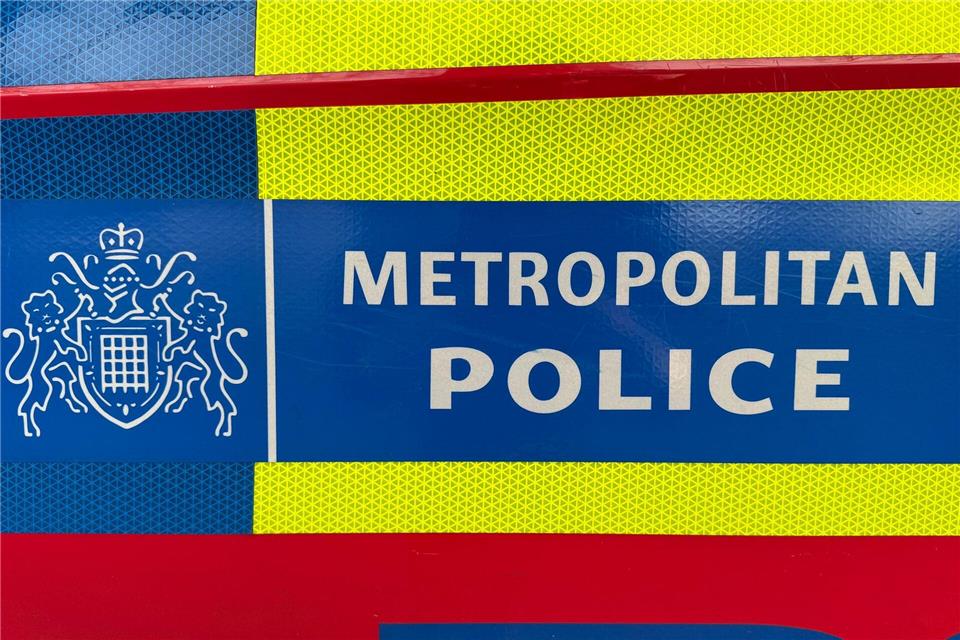 Ein 14 Jahre alter Junge ist in London erschossen worden. (Symbolbild)Julia Kilian/dpa